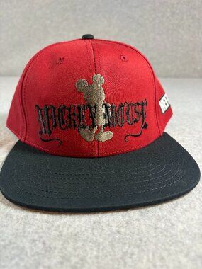 NEFF Disney Mickey Mouse Gothic Snapback Hat Red Black NWT